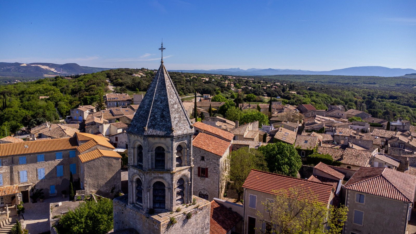 Village de la Garde Adhémar